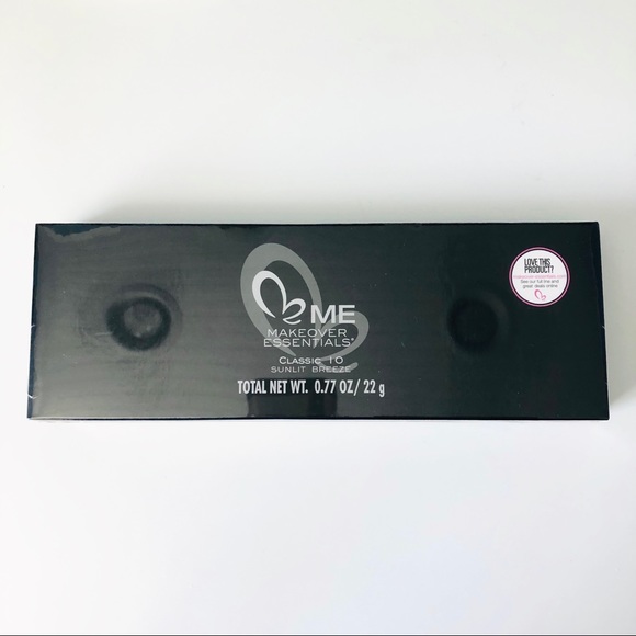 NIB Makeup Essentials Classic 10 Eyeshadow Palette - Picture 2 of 6